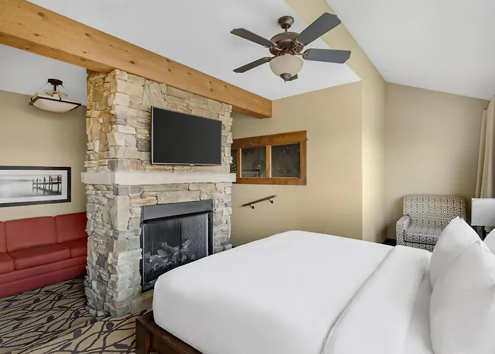 Hilton Grand Vacation Club Paradise Point Hollister