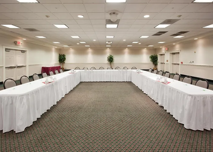 Holiday Inn Redding By Ihg