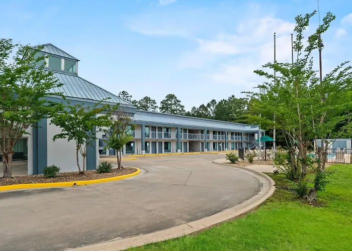 Quality Inn Louisville Ms