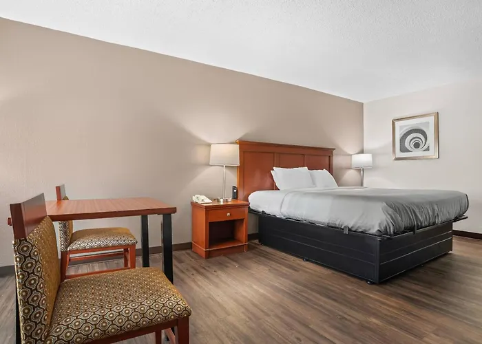 Quality Inn Louisville Ms