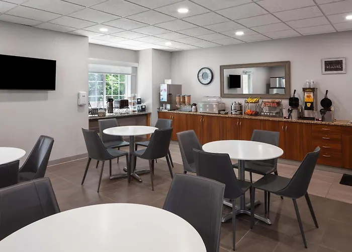 Microtel Inn & Suites - Kearney