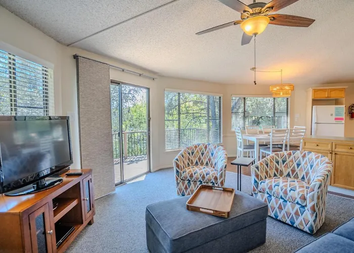Lakefront Bungalow - Community Pool/Hot Tub #6