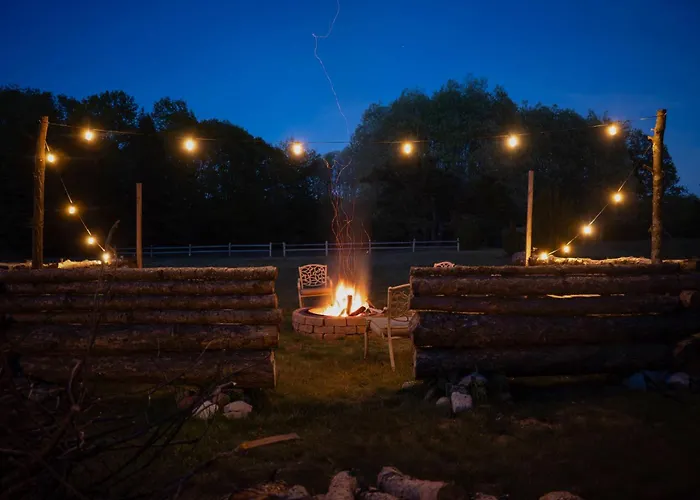 Game Room, Fire Pit! Family Home By Lake Michigan
