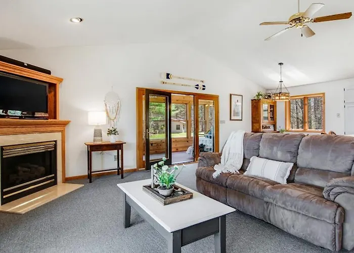 Vance Lake Retreat