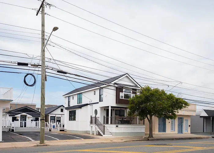 Coastal Sands Inn