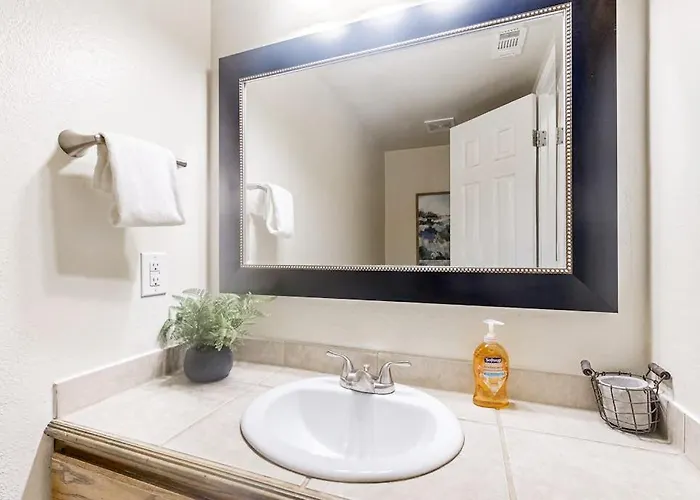 Blue Casa Rio | Riverfront Oasis With Private Beach, Deck & Fire Pit