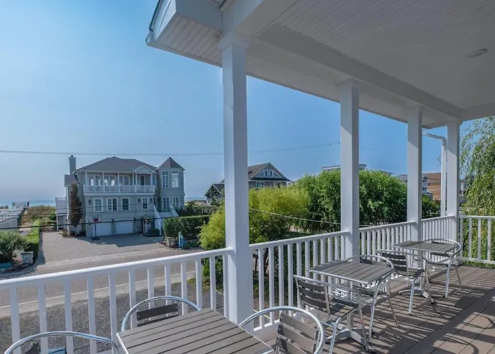 Dune Road House