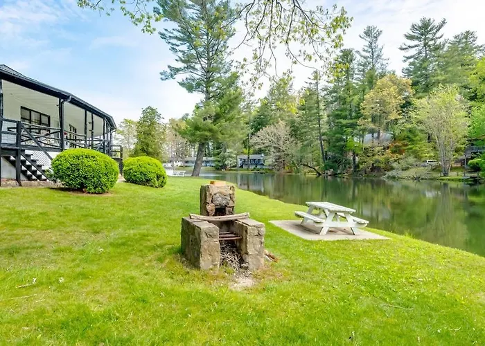 Lakeview Cottage - Unit 305