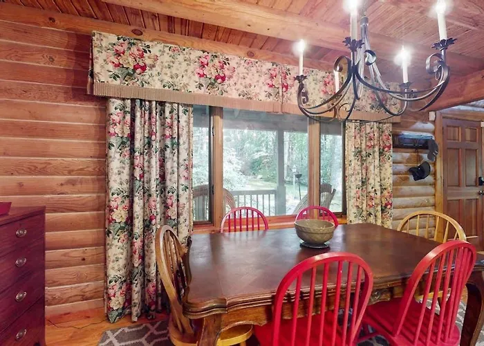 Laurel Cabin