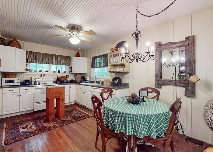 Pine Retreat Cottage