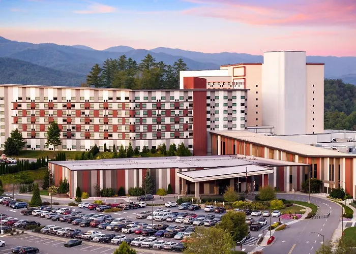 Harrah'S Cherokee Valley River Hotel & Casino - A Caesars Rewards Destination