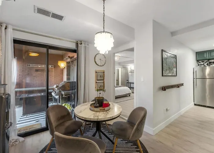 Ski-In Ski Out Luxury 1 Bd / 2 Ba Condo