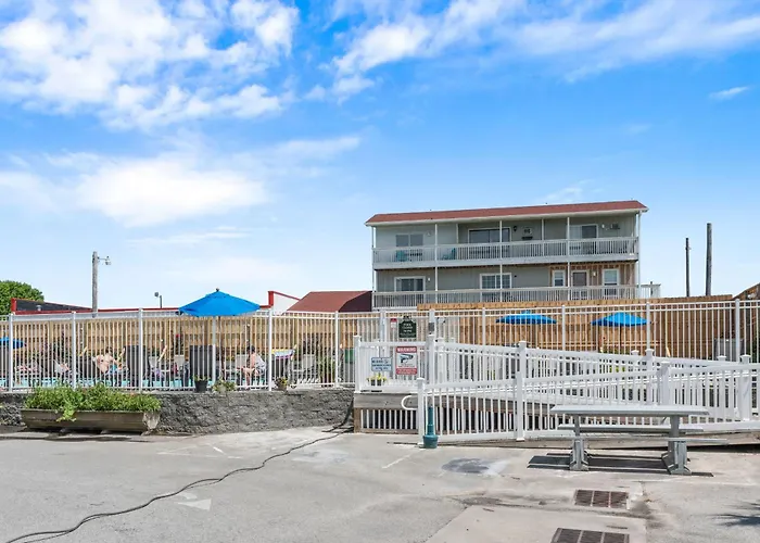 Ocean Vibes By Oak Island Accommodations