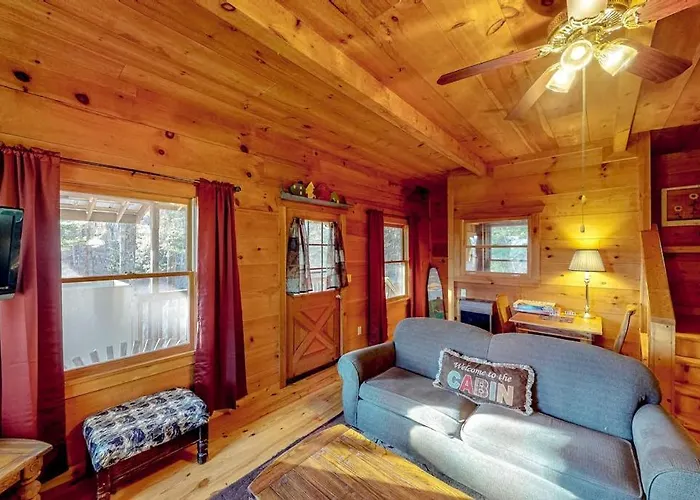 The Scaly Mountain Cabin