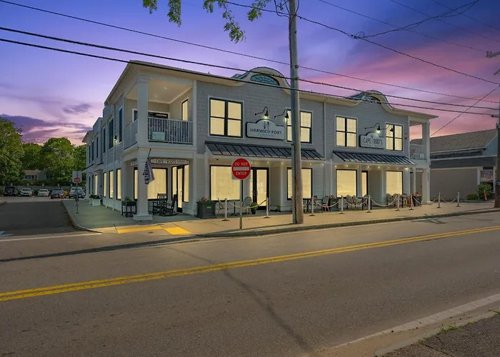 Luxury Downtown Harwich Port Condo Retreat