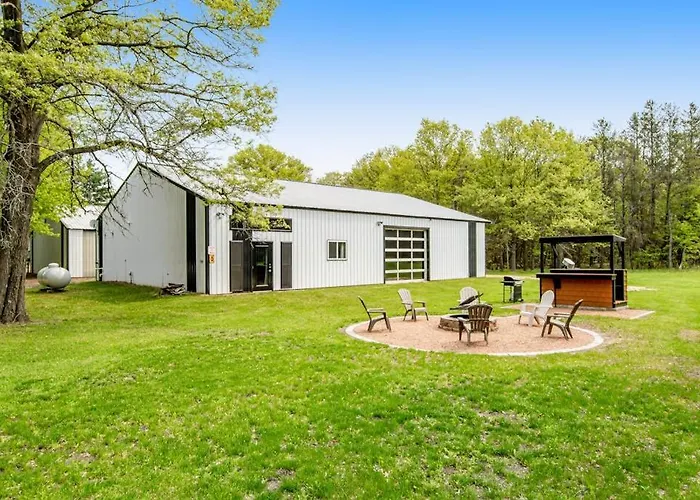 Moe'S Vineyard - Barndominium