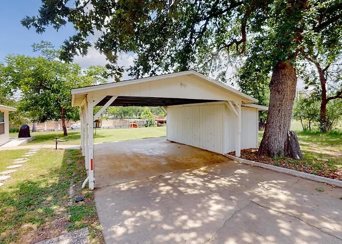 Dog-Friendly Waterfront Home With Dock, Grill, Water Views, Patio, Washer/Dryer