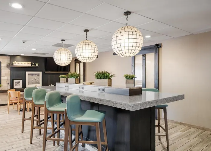 Hampton Inn Harbourgate