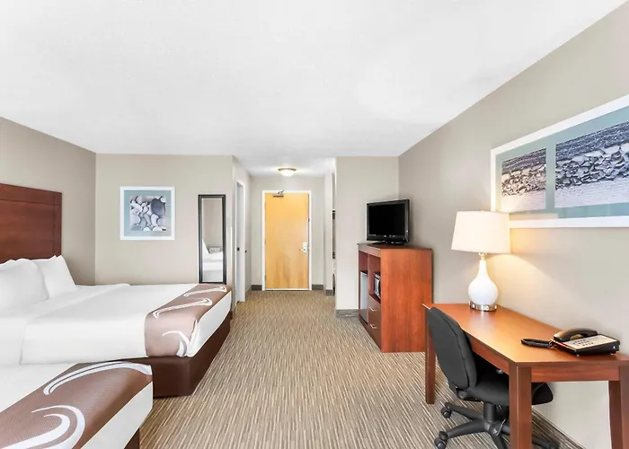 Quality Inn & Suites Gorham White Mountains