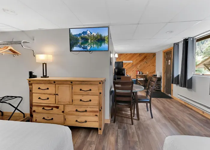 Timber Ridge Lodge Ouray
