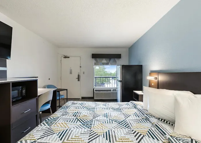 Studio 6 Suites Jacksonville, Nc - Camp Lejeune