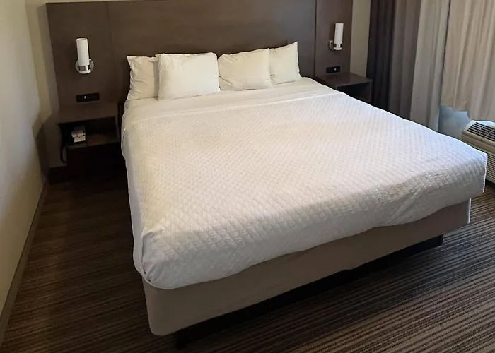 Country Inn & Suites By Radisson, Mason City, Ia