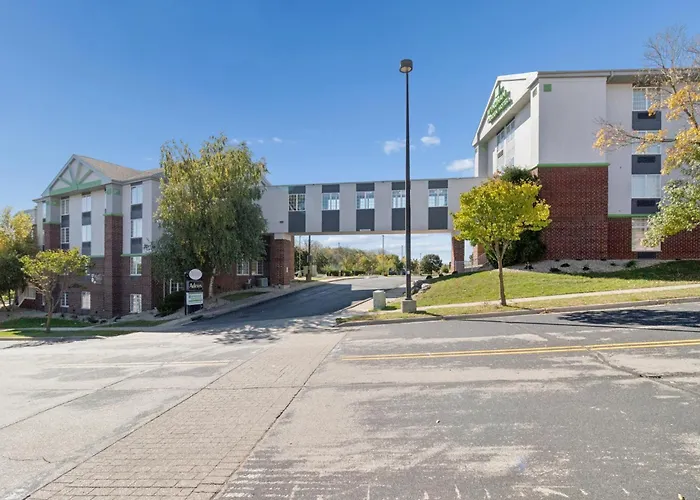 Wyndham Garden Madison Fitchburg
