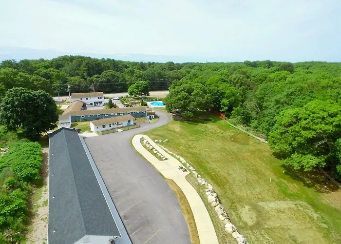 Aquastar Inn