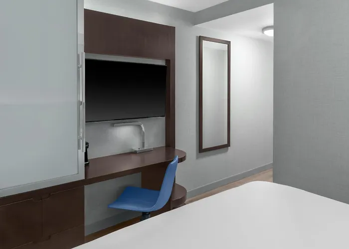 Four Points By Sheraton New York Downtown