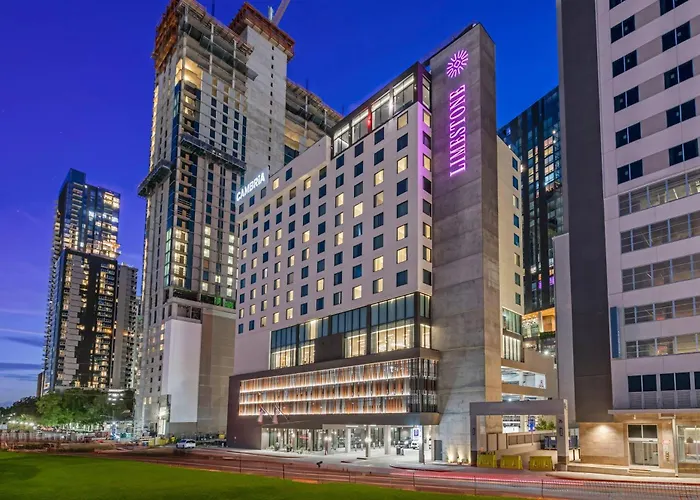 Cambria Hotel Austin Downtown