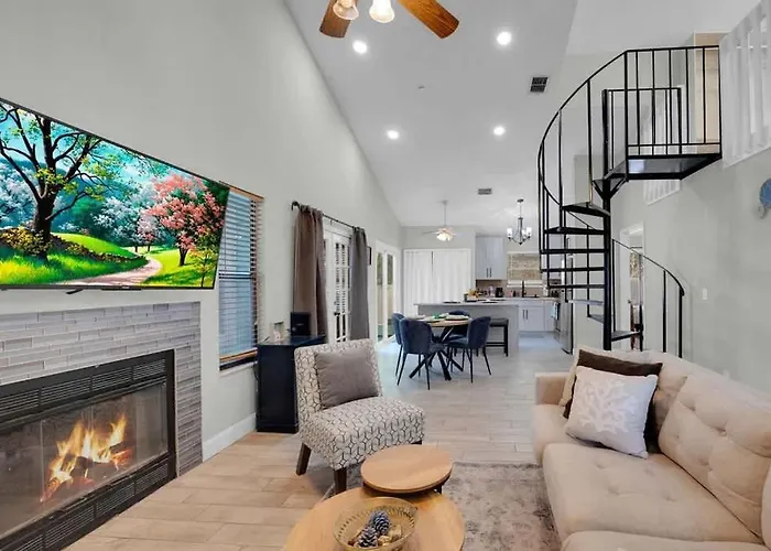 Sunny Retreat Near Golf Courses And Mayo Clinic