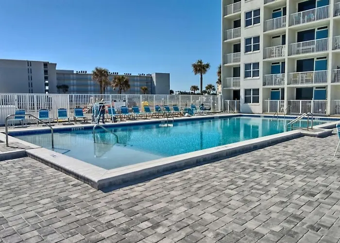 Direct Ocean Front View 1 Bedroom 2 Pools
