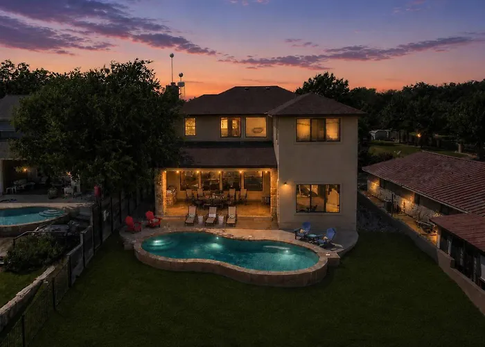 119 Christopher Concierge Services Available