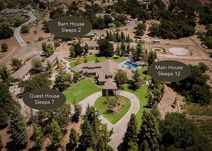The Oaktree Estate By Fieldtrip - 7 Acre Private Resort With Pool Vineyard