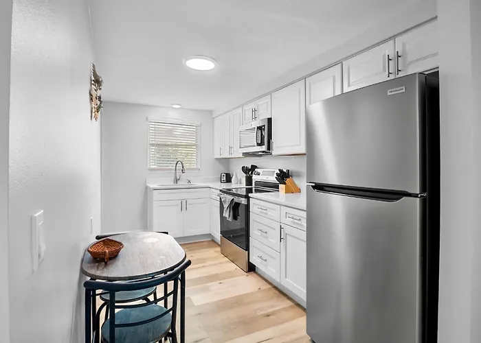 A Place In Paradise Unit A