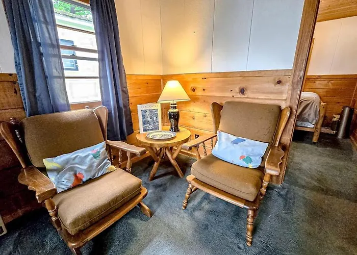 Smith Family Cottages