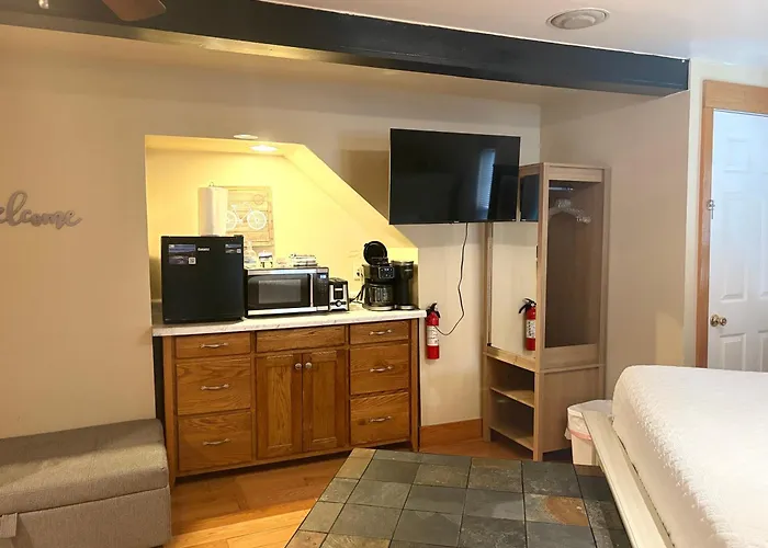 Stay In Ohiopyle In Town By The Gap Trail, Hot Tub