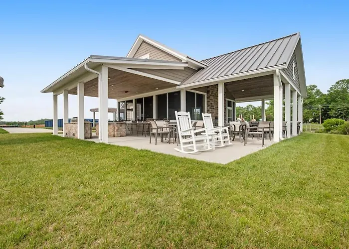 Millville By The Sea --- 33504 Belvedere St