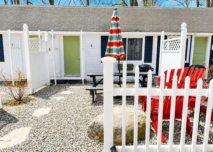 Cottage 3 - Year Round - Pet Friendly 50 Fee - 1 Bedroom 1 Bath