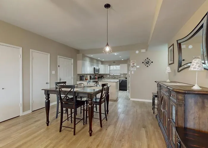 Mariner Village 108
