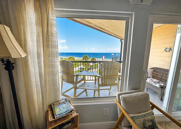 Baca Beach Escape I - 3 Pools - Pet Friendly