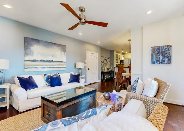 Water-View Condo With Balcony, Smart Tvs, Washer/Dryer And Pool