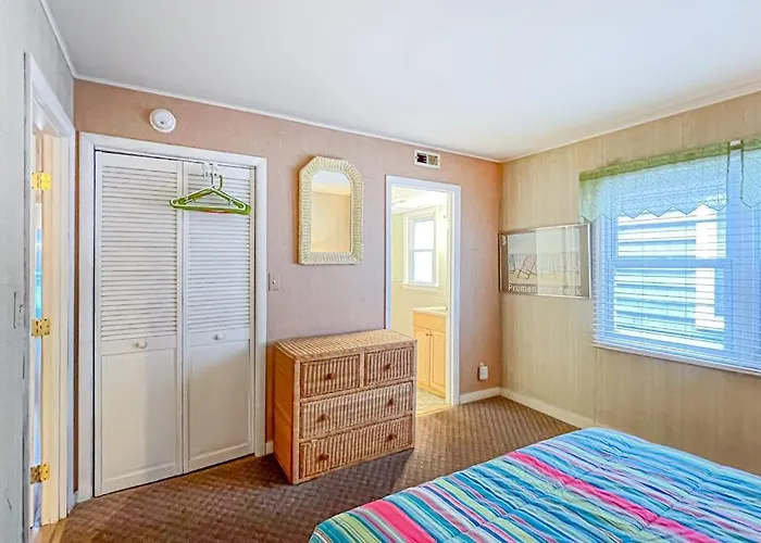 Sunspot Condo --- 2 Mckinley Ave, Unit 103