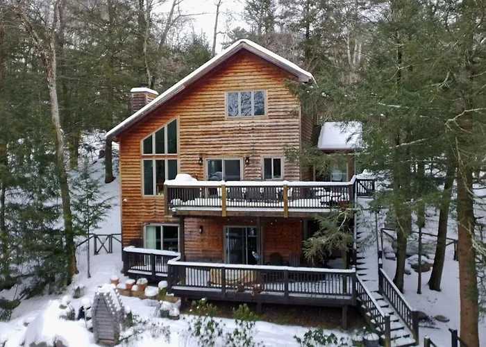 Whimsical Lakefront Chalet