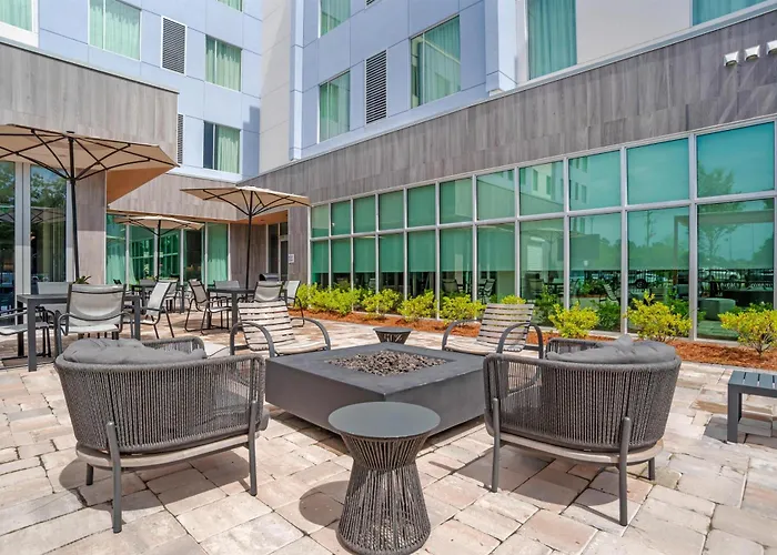 Drury Inn & Suites Destin Miramar Beach