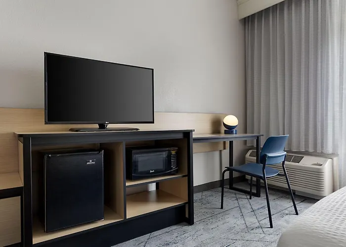 City Express By Marriott Houston Intercontinental Airport