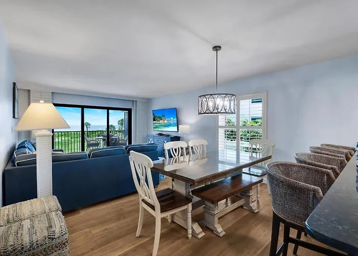 South Seas Beach Villa 2428