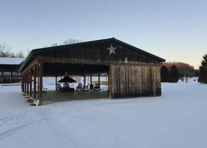 Pine Creek Cabins & Camping Resort