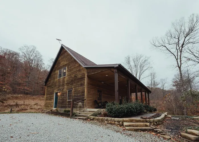 Pine Creek Cabins & Camping Resort