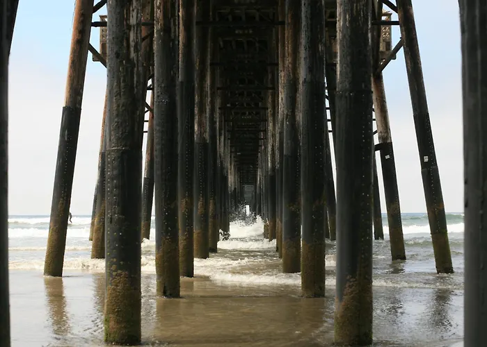 F111 - Morley'S Beach Haven